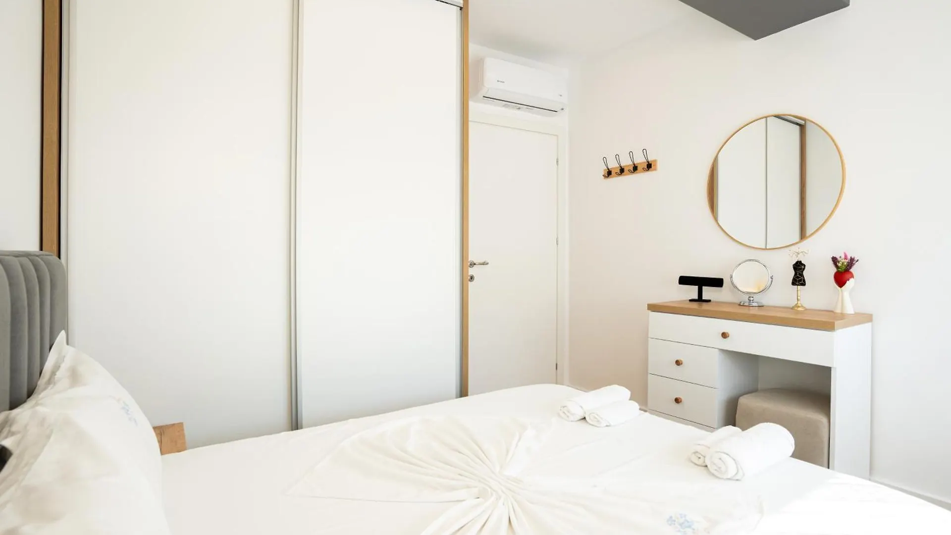 The Blue Pearl Apartment 2 Durres