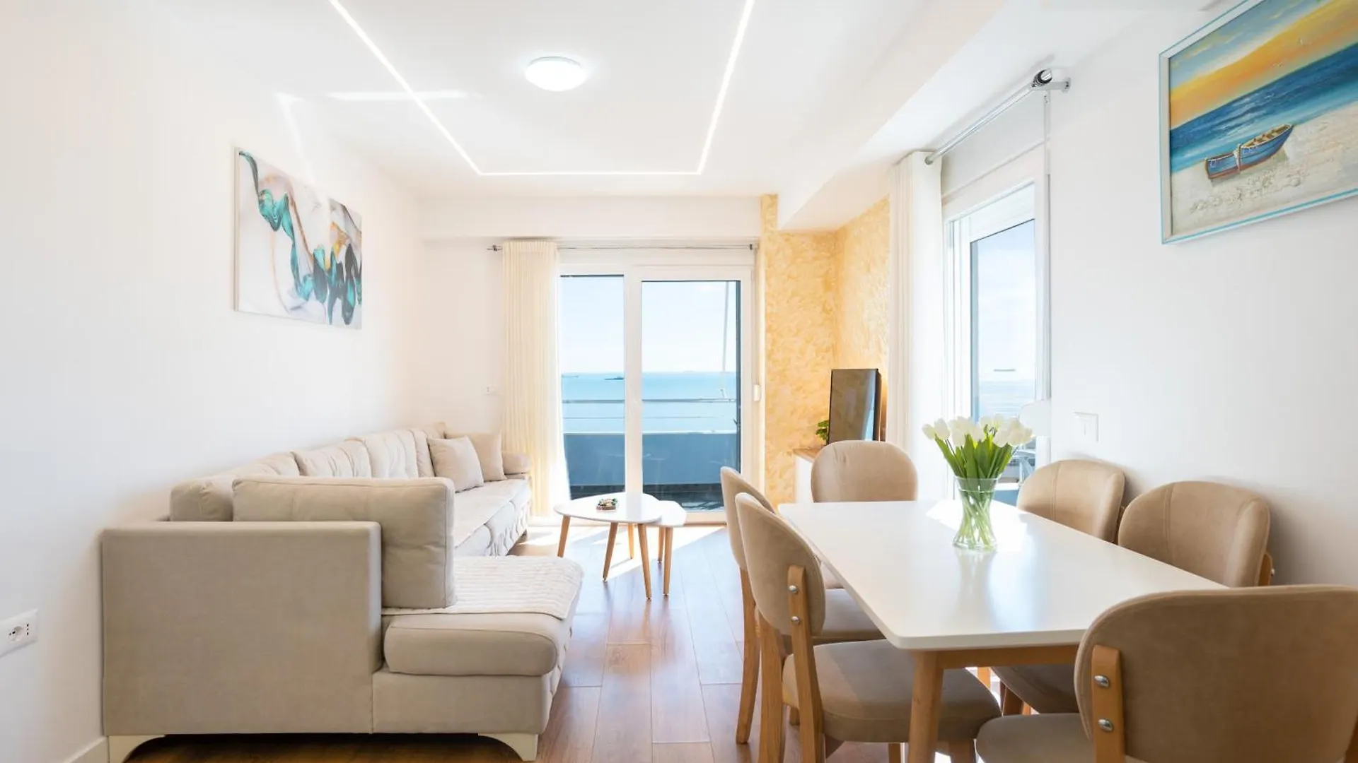 The Blue Pearl Apartment 2 Durres