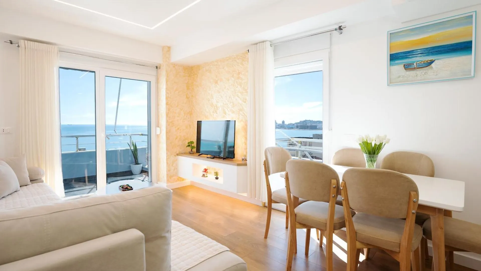 The Blue Pearl Apartment 2 Durres