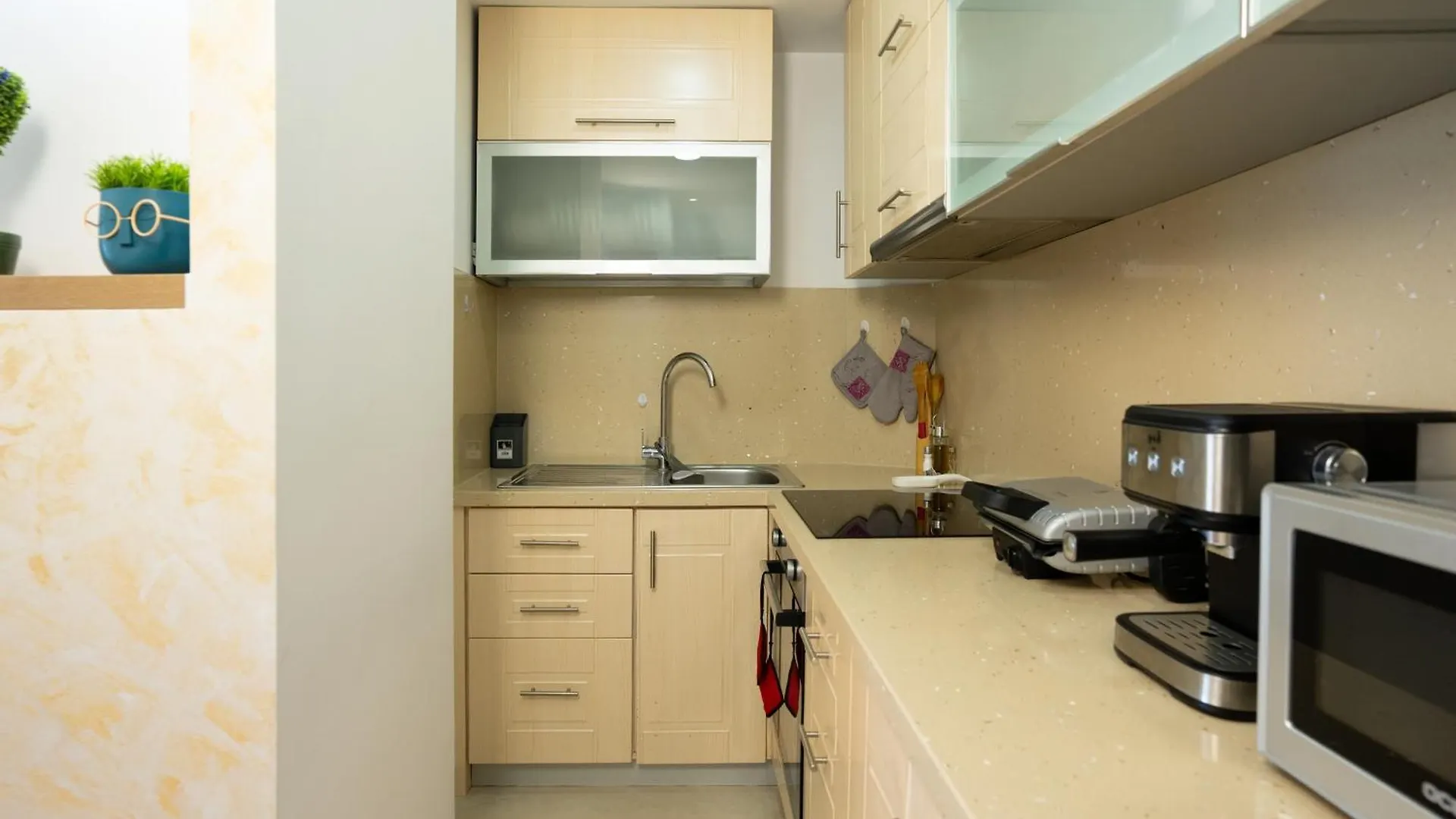 The Blue Pearl Apartment 2 Durres